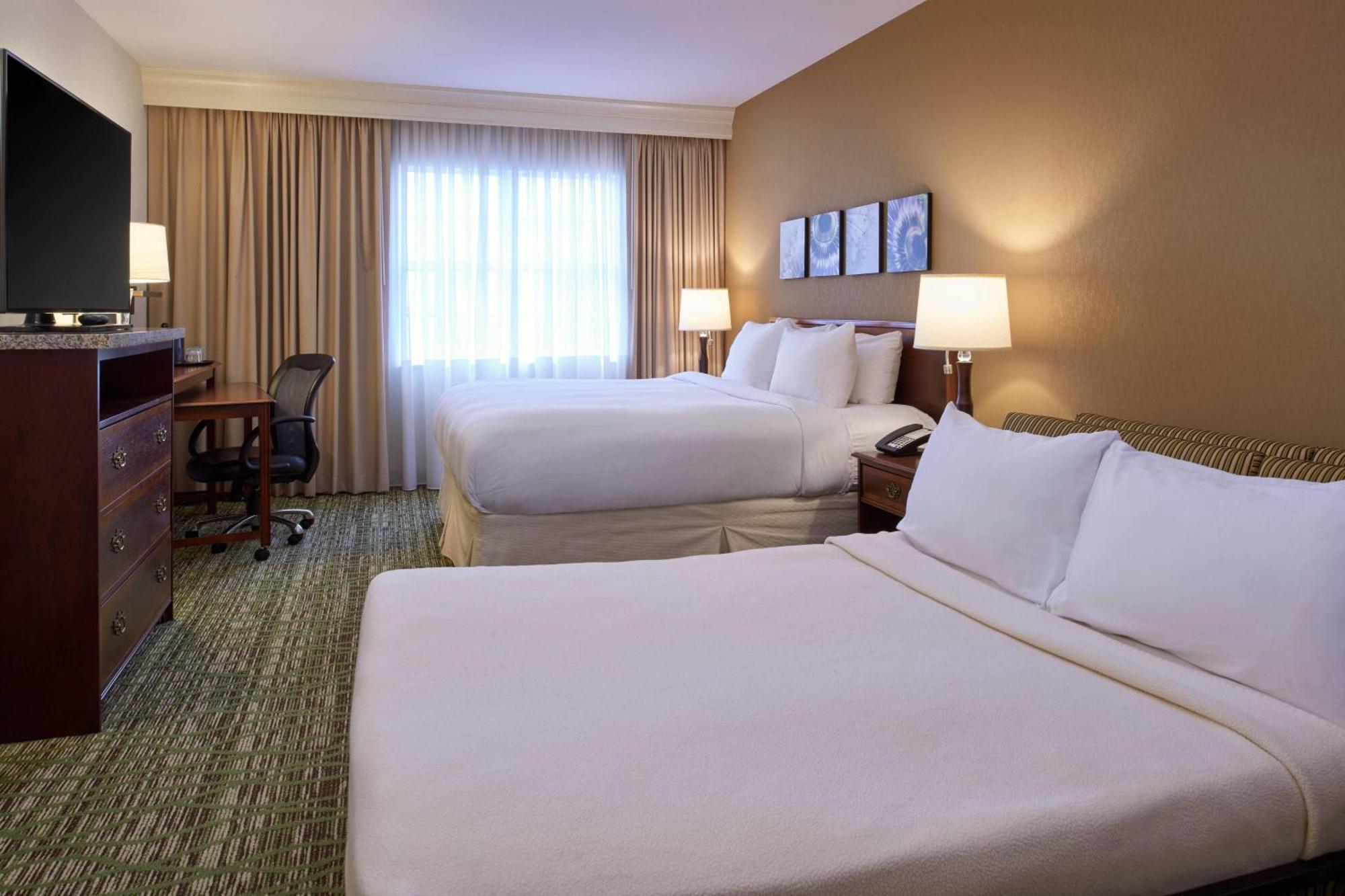 Chicago Marriott Midway Hotel Bedford Park Exterior photo