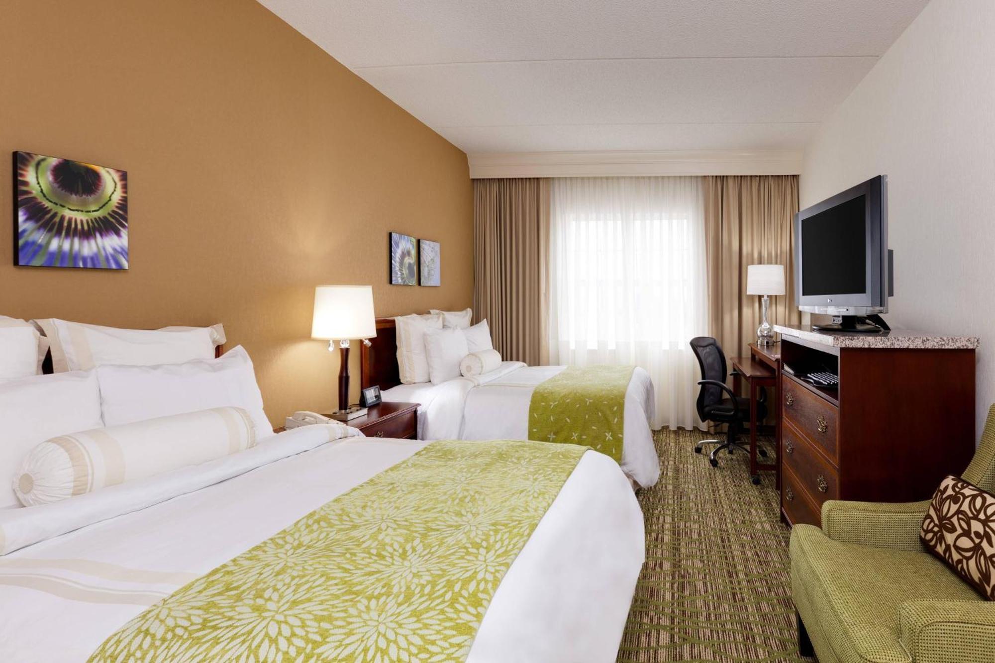 Chicago Marriott Midway Hotel Bedford Park Exterior photo